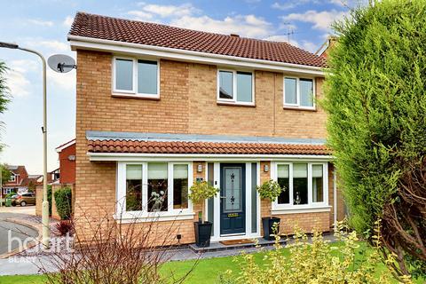 4 bedroom detached house for sale, Buttercup Close, Leicester