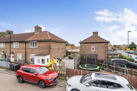 3 bedroom end of terrace house for sale, Launcelot Road, Bromley, BR1 - Corner Plot!