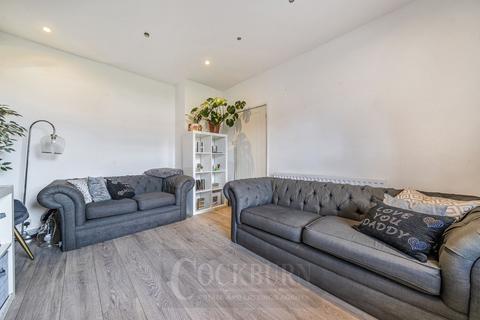 3 bedroom end of terrace house for sale, Launcelot Road, Bromley, BR1 - Corner Plot!