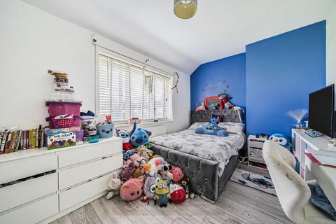 139 Launcelot Road, Bromley, BR1 5EA