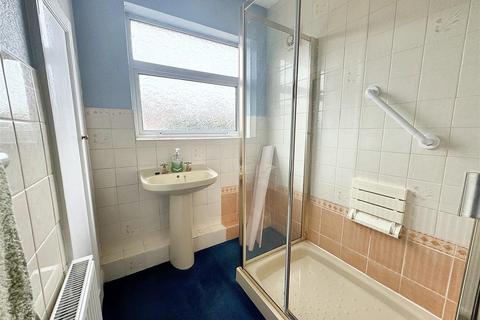 17 Beech Avenue, Beeston, Nottingham, NG9 1QH