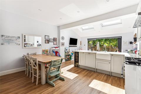 4 bedroom house for sale, Strathville Road, SW18