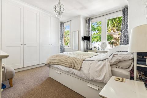 4 bedroom house for sale, Strathville Road, SW18