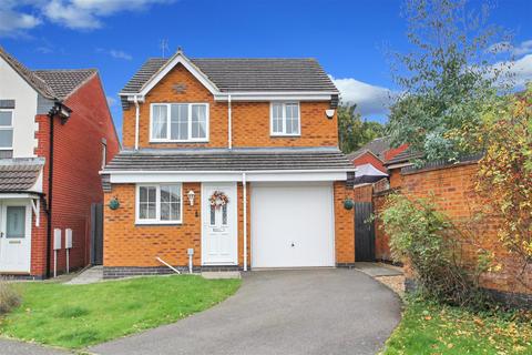 3 bedroom detached house to rent, Miles Close, Raunds NN9