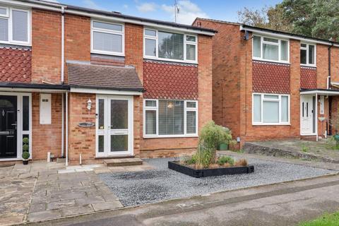 58 Foxwarren, Claygate, Esher, KT10 0LA