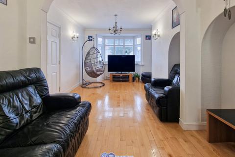 4 bedroom terraced house for sale, Northolt, UB5