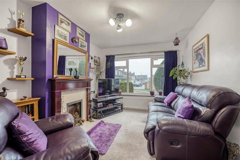 3 bedroom semi-detached house for sale, Shearwater Avenue, Darlington