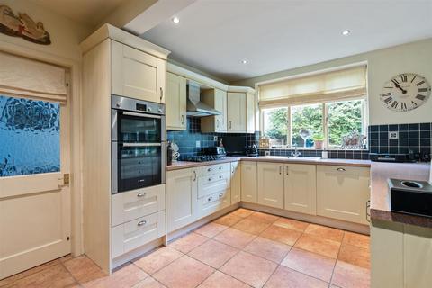 4 bedroom detached house for sale, Sharmans Cross Road, Solihull