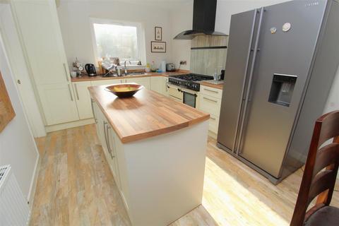 4 bedroom detached house for sale, Barlows Lane, Liverpool L9