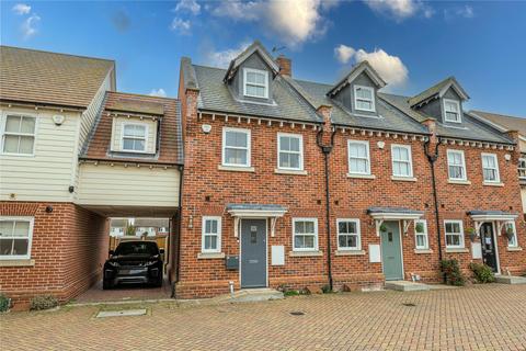 3 bedroom terraced house for sale, York Mews, Great Wakering, Southend-on-Sea, Essex, SS3