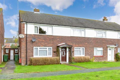 2 bedroom maisonette for sale, Knights Way, Headcorn, Ashford, Kent