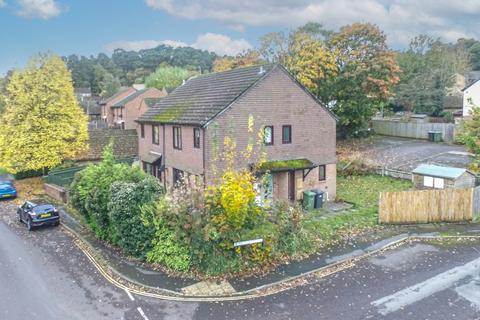 2 bedroom cluster house for sale, Roxburghe Close, Whitehill, Bordon, Hampshire, GU35