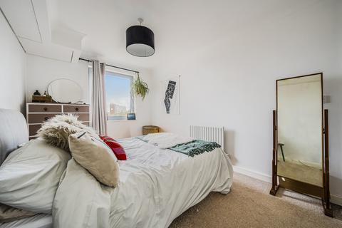 2 bedroom apartment for sale, Cumberland Road, Southsea PO5