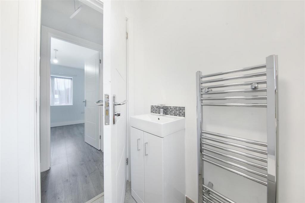 15 Merton Avenue - 6uigr1cr Qz K8 Ph ZTQKx E.jpg