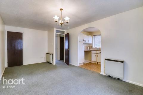 1 bedroom maisonette for sale, Wickham Road, Witham