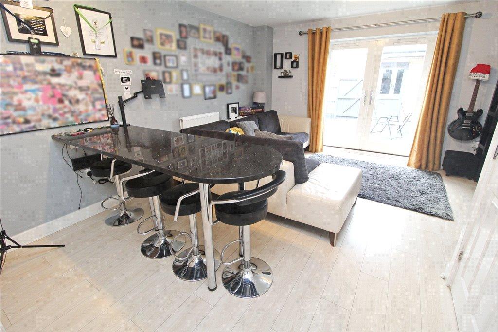 Primrose Lane, Broughton, Milton Keynes 3 bed end of terrace house for