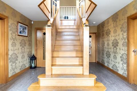 Basil House Low Lane, Braithwaite, Doncaster, DN7 5SS