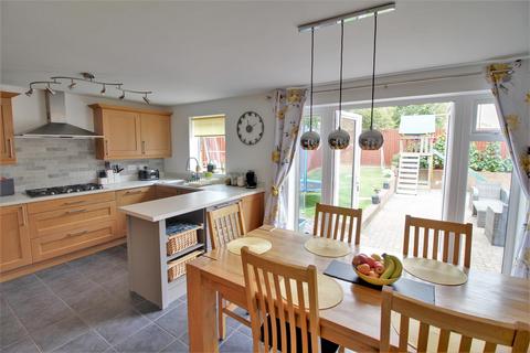 4 bedroom detached house for sale, Meek Road, Newent