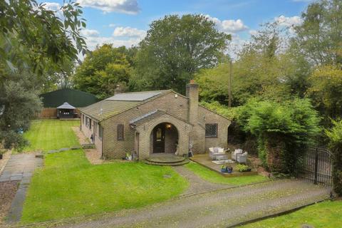 4 bedroom detached bungalow for sale, Scragged Oak Road, Detling, ME14