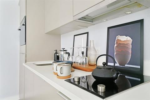 1 bedroom apartment for sale, High Road, London, N12