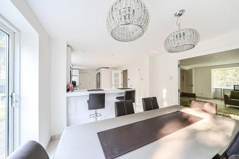 4 bedroom detached house for sale, Tunnel Wood Road, Hertfordshire WD17