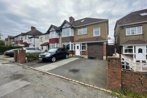 5 bedroom semi-detached house to rent, Beulah Hill, Upper Norwood, SE19