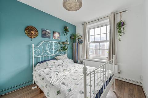 1 bedroom flat for sale, Clayton Street, Oval, London, SE11