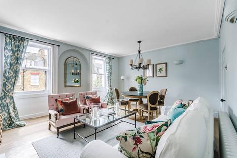 3 bedroom maisonette for sale, Guilford Street, Bloomsbury, London, WC1N