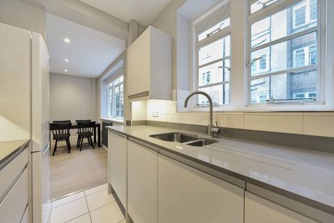 1 bedroom flat for sale, Vicarage Court, Kensington, London, W8