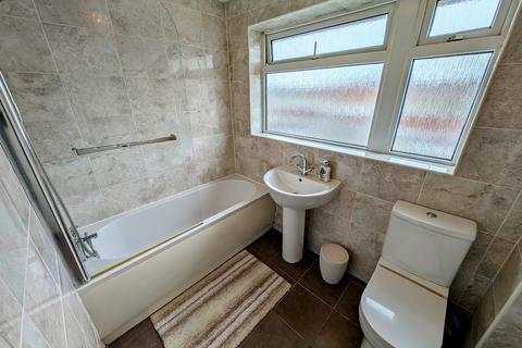 125 Edgeworth, Yate, Bristol, BS37 8YP