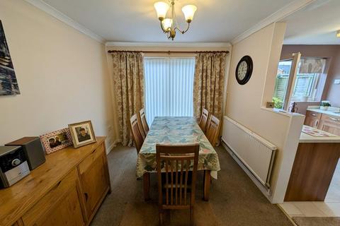 125 Edgeworth, Yate, Bristol, BS37 8YP