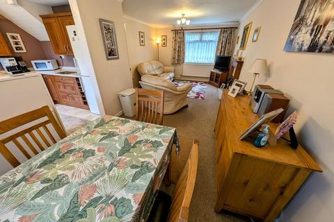 125 Edgeworth, Yate, Bristol, BS37 8YP