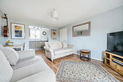 2 bedroom flat for sale, Aylesbury,  Buckinghamshire,  HP18