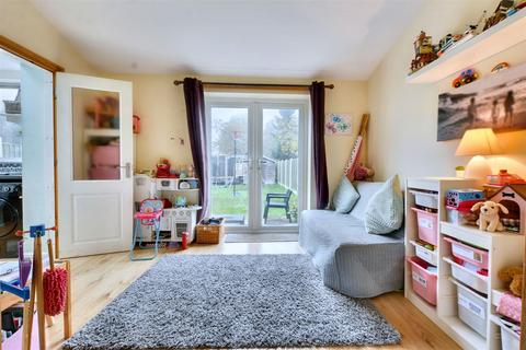 3 bedroom terraced house for sale, Hanley Avenue, Bramcote, Nottingham