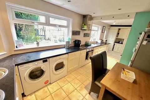 3 bedroom semi-detached house for sale, Longhouse Road, Halifax HX2