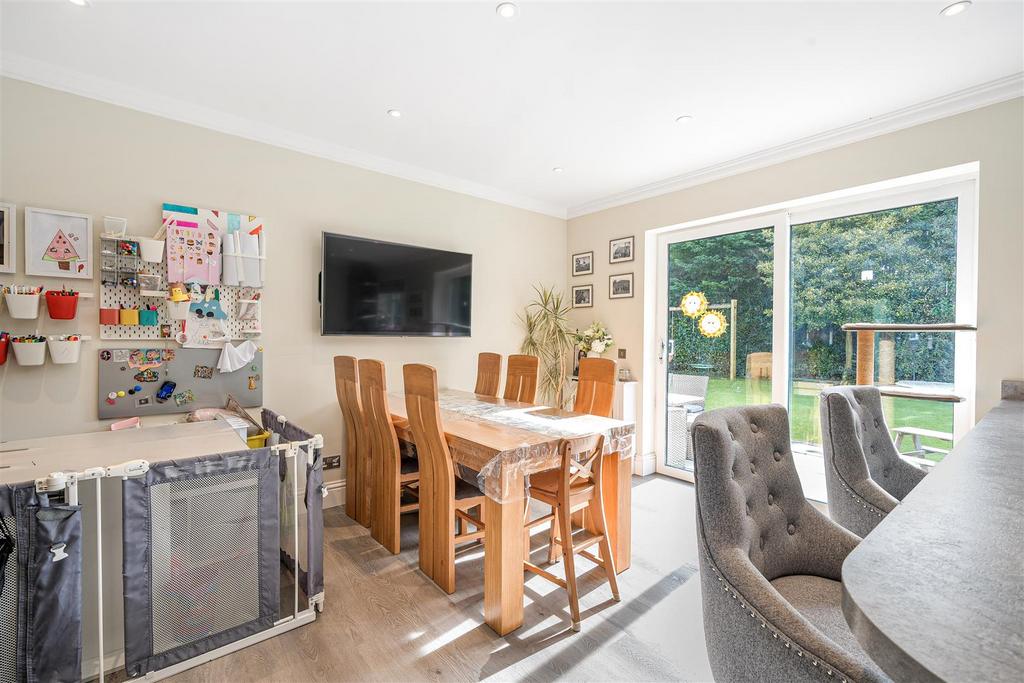 Kitchen/breakfast Room