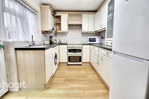 2 bedroom end of terrace house for sale, Rankin Close, NW9