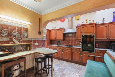 4 bedroom terraced house for sale, Ribblesdale Road, London SW16