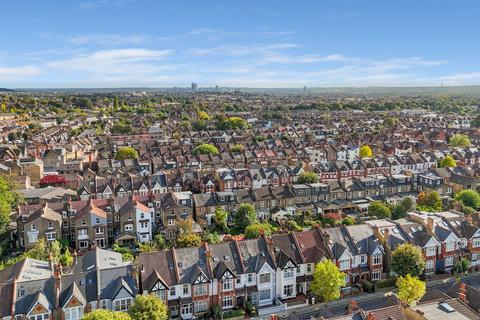 4 bedroom terraced house for sale, Ribblesdale Road, London SW16