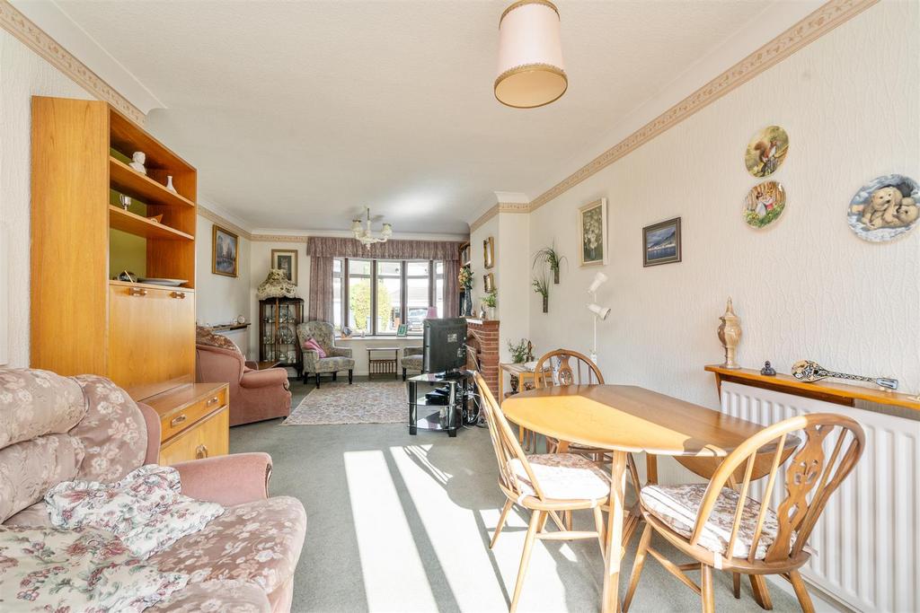 37 Hansell Drive, Dorridge, B93 8 RQ LO 25.jpg