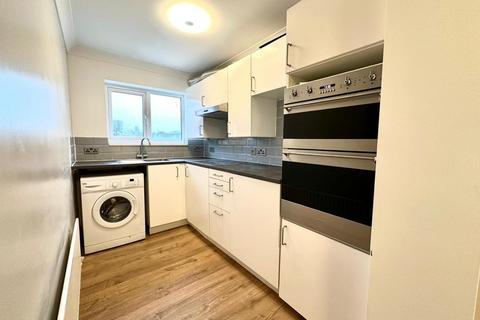 2 bedroom maisonette for sale, Fleece Road, Long Ditton, Surbiton