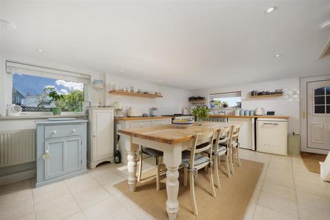 5 bedroom detached house for sale, Gillan | Lizard Peninsula