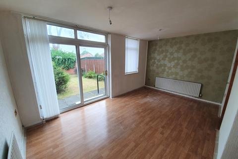 2 bedroom terraced house to rent, Terret Croft, Liverpool L28