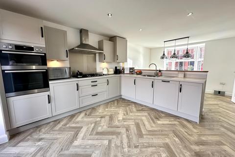 90 Adams Way, Hednesford, Cannock, WS12 4WJ
