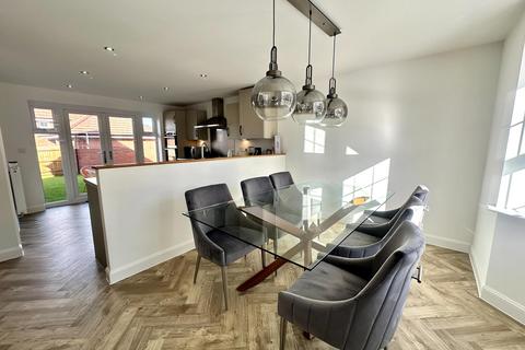90 Adams Way, Hednesford, Cannock, WS12 4WJ