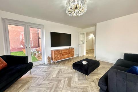 90 Adams Way, Hednesford, Cannock, WS12 4WJ