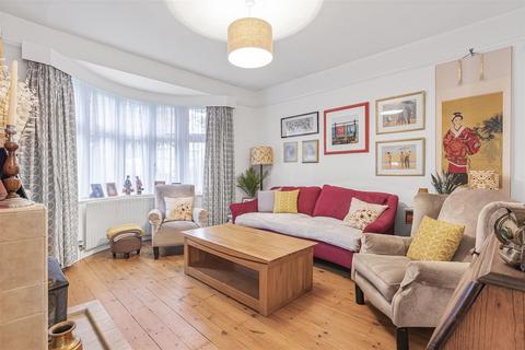 16 Johns Road, Meopham, Gravesend, DA13 0LP