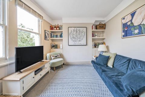 3 bedroom flat for sale, Grantham Road, Brixton