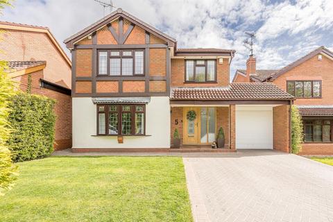 4 bedroom detached house for sale, Oasthouse Close, Wall Heath, Kingswinford, DY6 0DZ