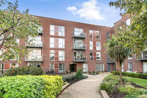 1 bedroom flat for sale, The Heart, Walton-On-Thames, Surrey, KT12